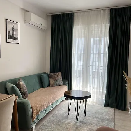 Apartman Roes 5